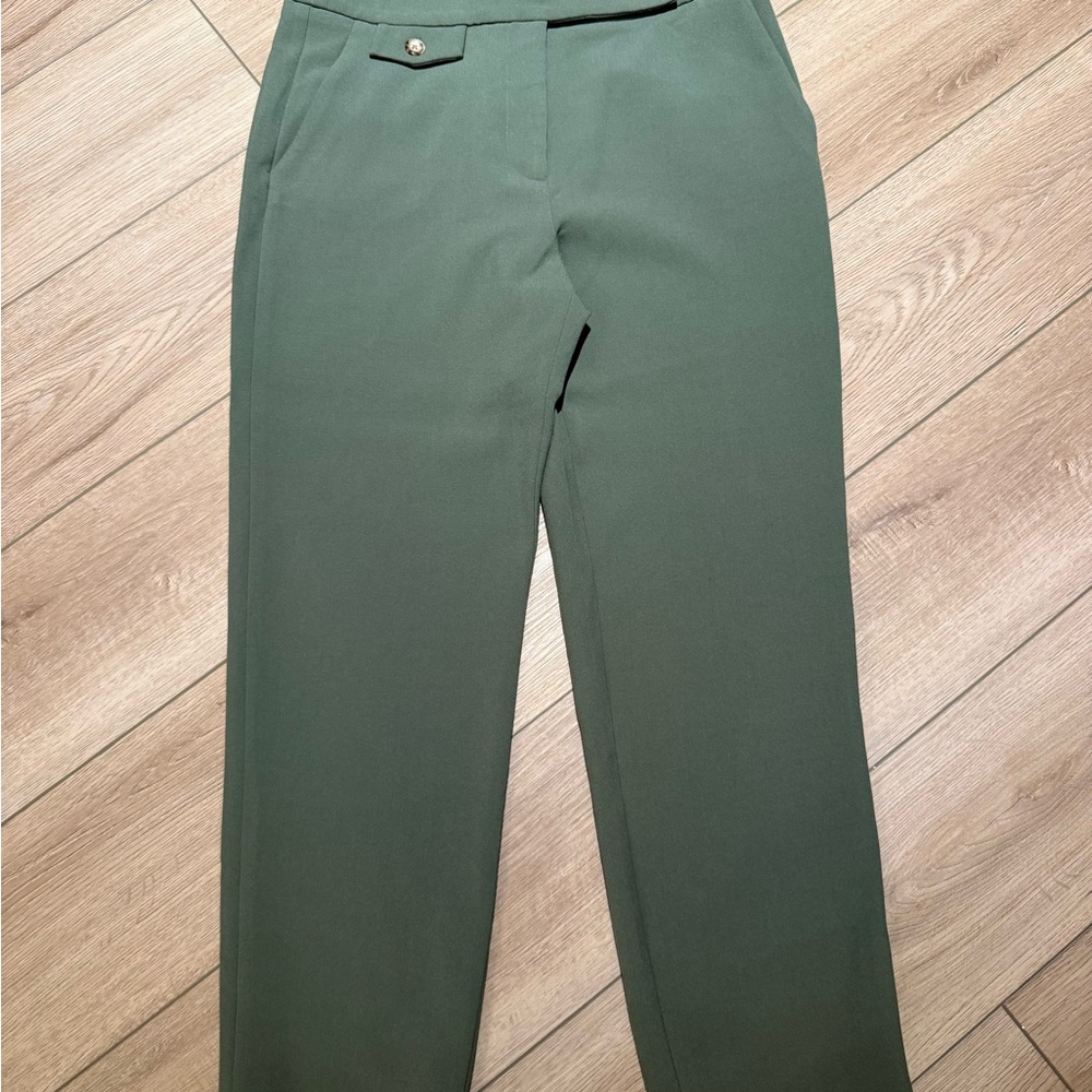 Veronica Beard Sage Green Cropped Pants - Picture 5 of 8
